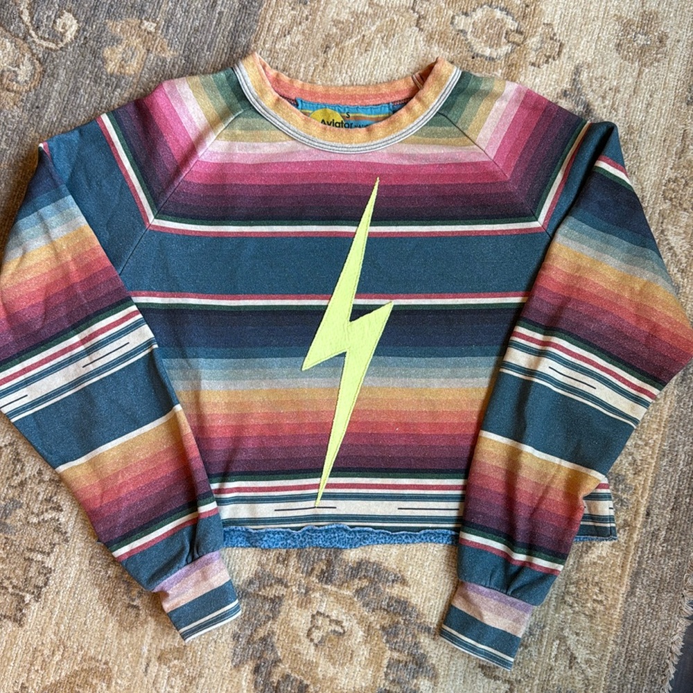 AVIATOR NATION BOLT CROPPED CREW SWEATSHIRT - TULUM
Size small